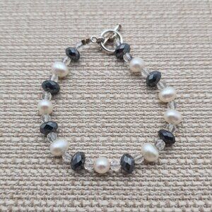 7 Inch Sterling Silver Pearls Quartz And Hematite Bracelet B532